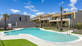 For sale town house in El Chaparral with 4 bedrooms