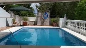 Los Claveles, casa a la venta de 2 dormitorios