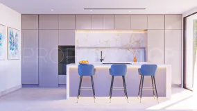 Villa in Estepona West for sale
