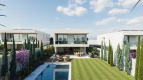 Villa de 5 dormitorios en venta en San Pedro de Alcantara