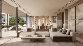 For sale villa in Nueva Andalucia