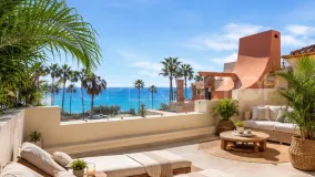 Garden Beach town house for sale