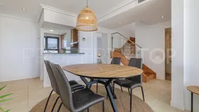 Atico duplex a la venta con 2 dormitorios en Estepona