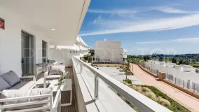Estepona, apartamento de 2 dormitorios en venta