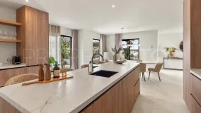 Los Naranjos Hill Club, villa con 4 dormitorios a la venta