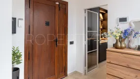 Villa de 4 dormitorios en venta en Estepona