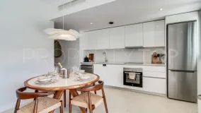 For sale 2 bedrooms ground floor apartment in Estepona