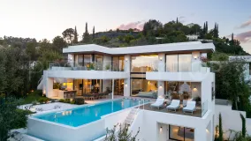 For sale villa with 6 bedrooms in Benahavis
