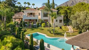 Villa con 6 dormitorios en venta en Marbella Golden Mile