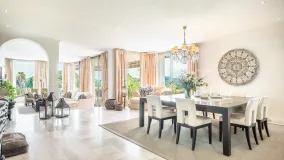 For sale Los Naranjos Golf villa with 4 bedrooms
