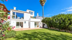 Casa a la venta en Estepona