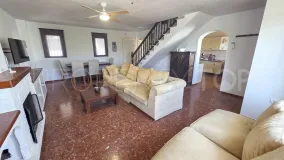 House for sale in Estepona with 3 bedrooms