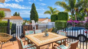 Casa en venta en La Duquesa con 4 dormitorios