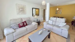 Villa a la venta en La Duquesa con 5 dormitorios