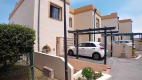 For sale Manilva semi detached house with 3 bedrooms
