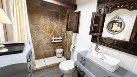 For sale 2 bedrooms apartment in La Duquesa