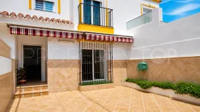 Se vende adosado con 3 dormitorios en Manilva