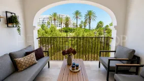Puerto La Duquesa apartment for sale