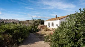 Manilva, cortijo en venta