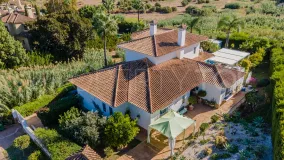 Villa for sale in Zona B with 6 bedrooms