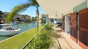 Apartment for sale in Isla Carey with 3 bedrooms