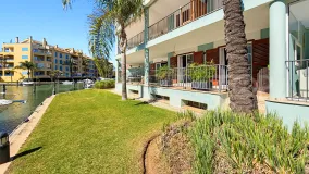 Apartment for sale in Isla Carey with 3 bedrooms