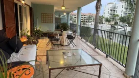 Apartment for sale in Isla Carey with 3 bedrooms