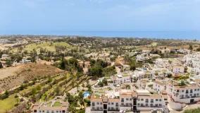 For sale Paraiso Pueblo penthouse with 2 bedrooms