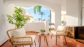 2 bedrooms apartment in La Duquesa Golf for sale