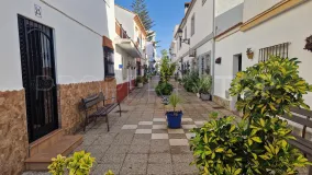 Comprar adosado de 2 dormitorios en Sabinillas