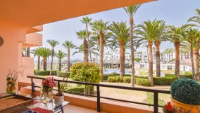 For sale apartment in Sotogrande Playa
