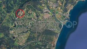 Plot in La Reserva for sale