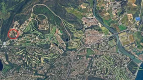 Plot in La Reserva for sale