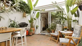 For sale town house in Estepona Old Town with 3 bedrooms