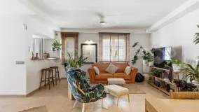 Adosado a la venta de 3 dormitorios en Estepona Casco Antiguo