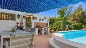 Comprar casa de campo en Estepona Ciudad