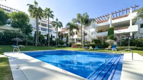 Apartamento en venta en Selwo Hills con 3 dormitorios