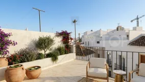 Buy Estepona Old Town town house with 2 bedrooms