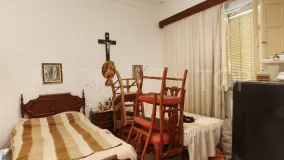Adosado en venta con 3 dormitorios en Estepona Casco Antiguo