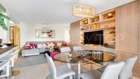 Apartment for sale in Marbella Centro with 3 bedrooms