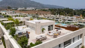 For sale 4 bedrooms duplex penthouse in Golden Mile