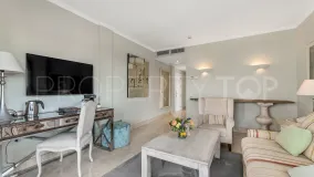 Penthouse for sale in Puente Romano