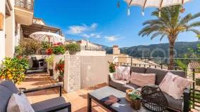 Pareado en venta en Benahavis Centro