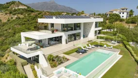 Villa for sale in La Quinta with 6 bedrooms