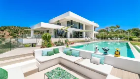 Villa for sale in La Quinta with 6 bedrooms