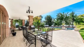 Nagüeles, villa a la venta de 5 dormitorios