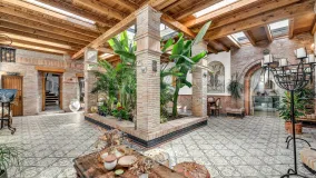Nagüeles, villa a la venta de 5 dormitorios