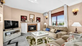 Villa en venta en Marbella Ciudad con 5 dormitorios