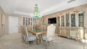 Villa en venta en Cascada de Camojan con 9 dormitorios
