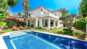 Se vende villa en Nagüeles con 3 dormitorios